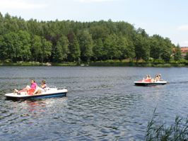 Trettbootfahren am Holzöstersee